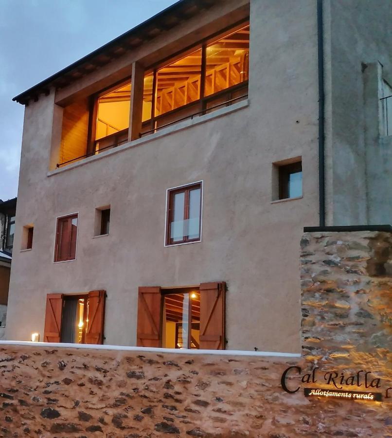 Apartament "El Castell" Casa Rural Cal Rialla Llivia Ngoại thất bức ảnh