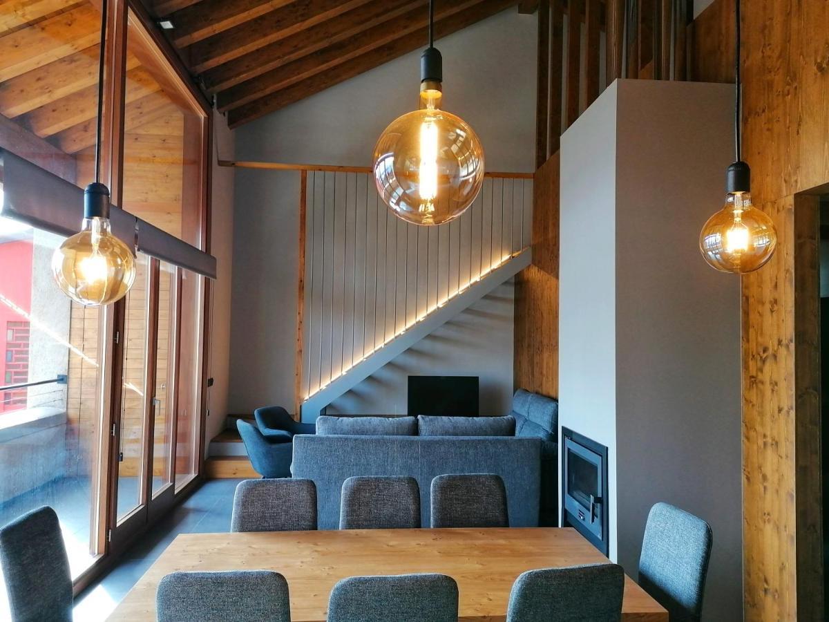 Apartament "El Castell" Casa Rural Cal Rialla Llivia Ngoại thất bức ảnh