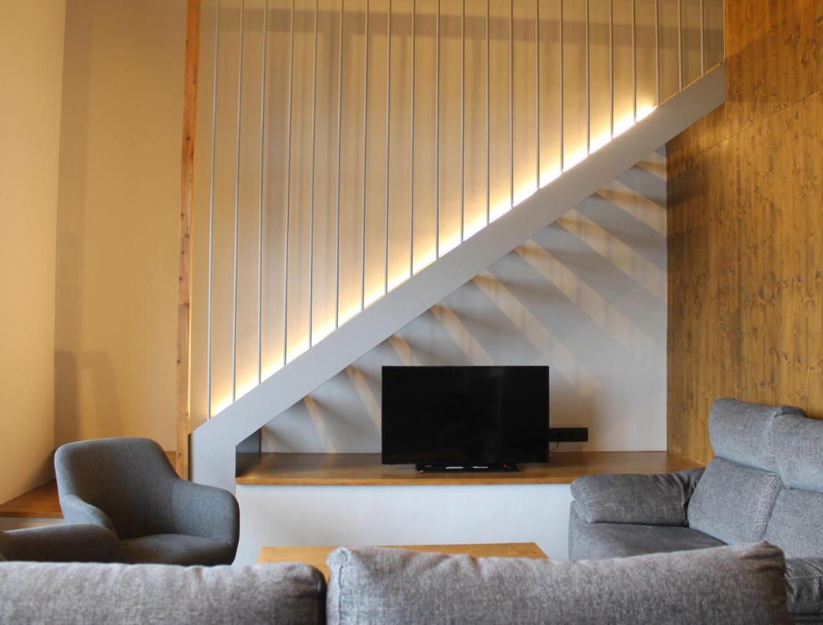 Apartament "El Castell" Casa Rural Cal Rialla Llivia Ngoại thất bức ảnh